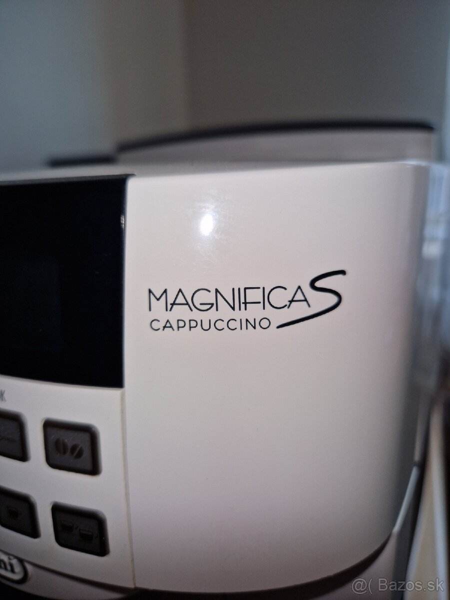 DeLonghi Magnifica S cappuccino - 3