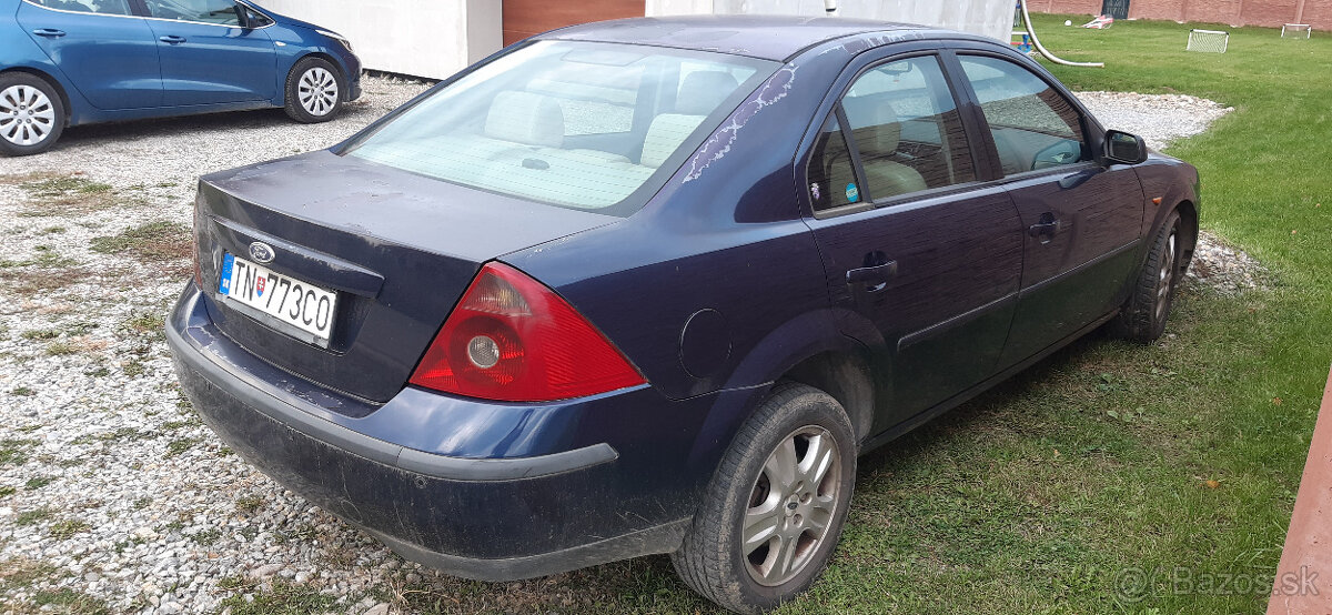 Ford Mondeo GHIA MK3 2001 - 3