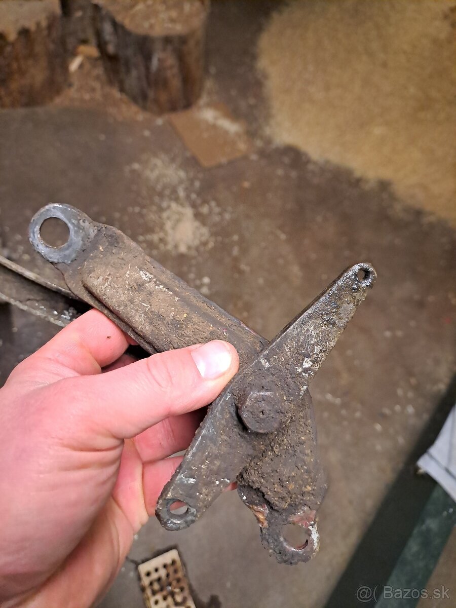 Jawa 250 353 nožna brzda - 3