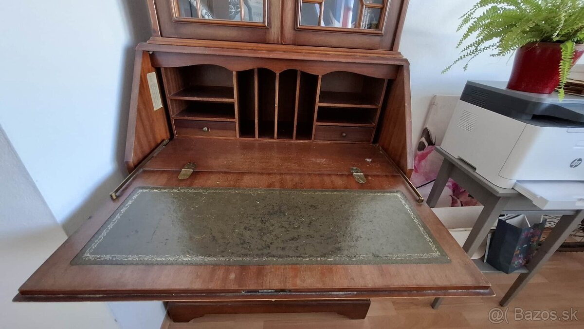 Starozitny sekretar - 3