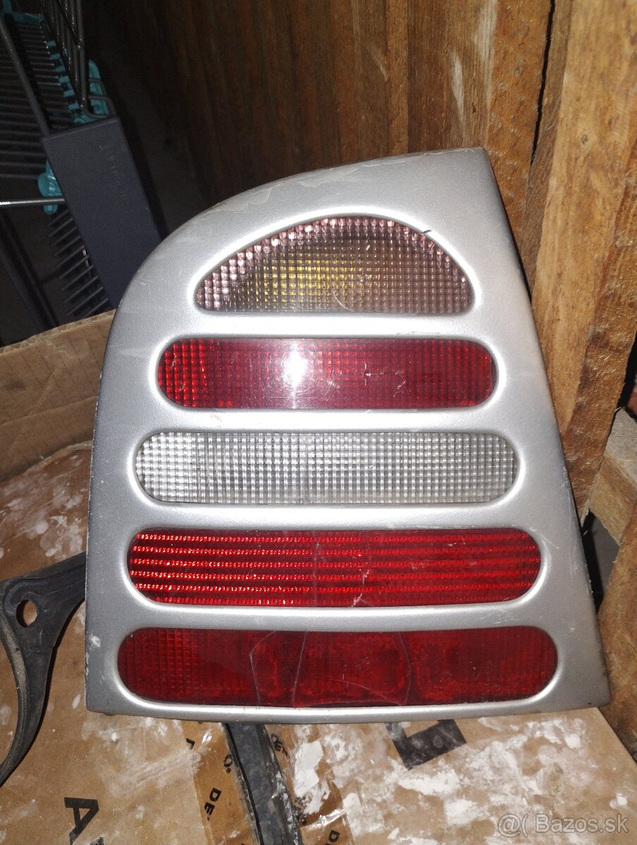 Zadné svetlá Octavia 1 - 3
