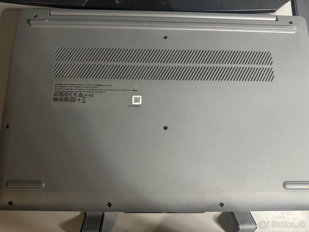 Lenovo idepad slim 3 15.6” - 3