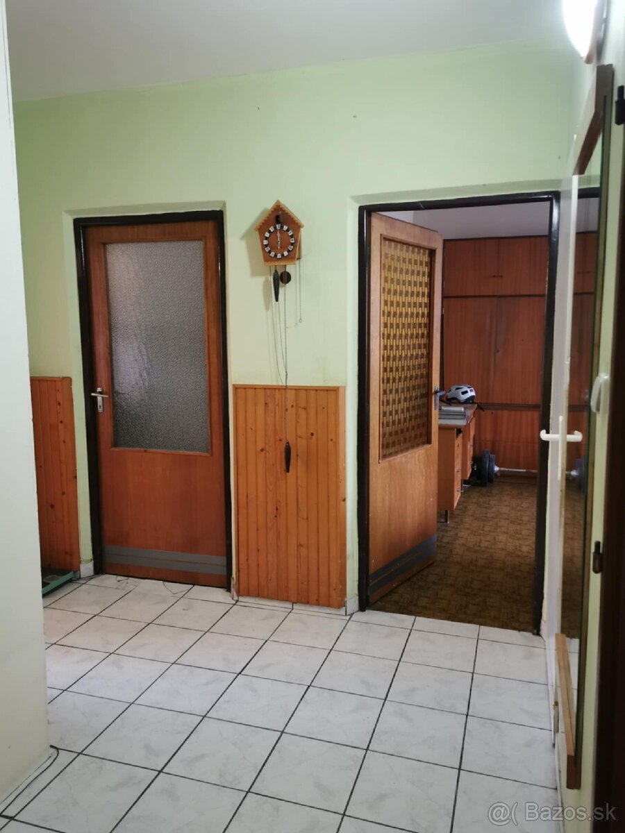 Slnečný 3-izbový byt, 83m2, 2 balkóny, Stred - 3