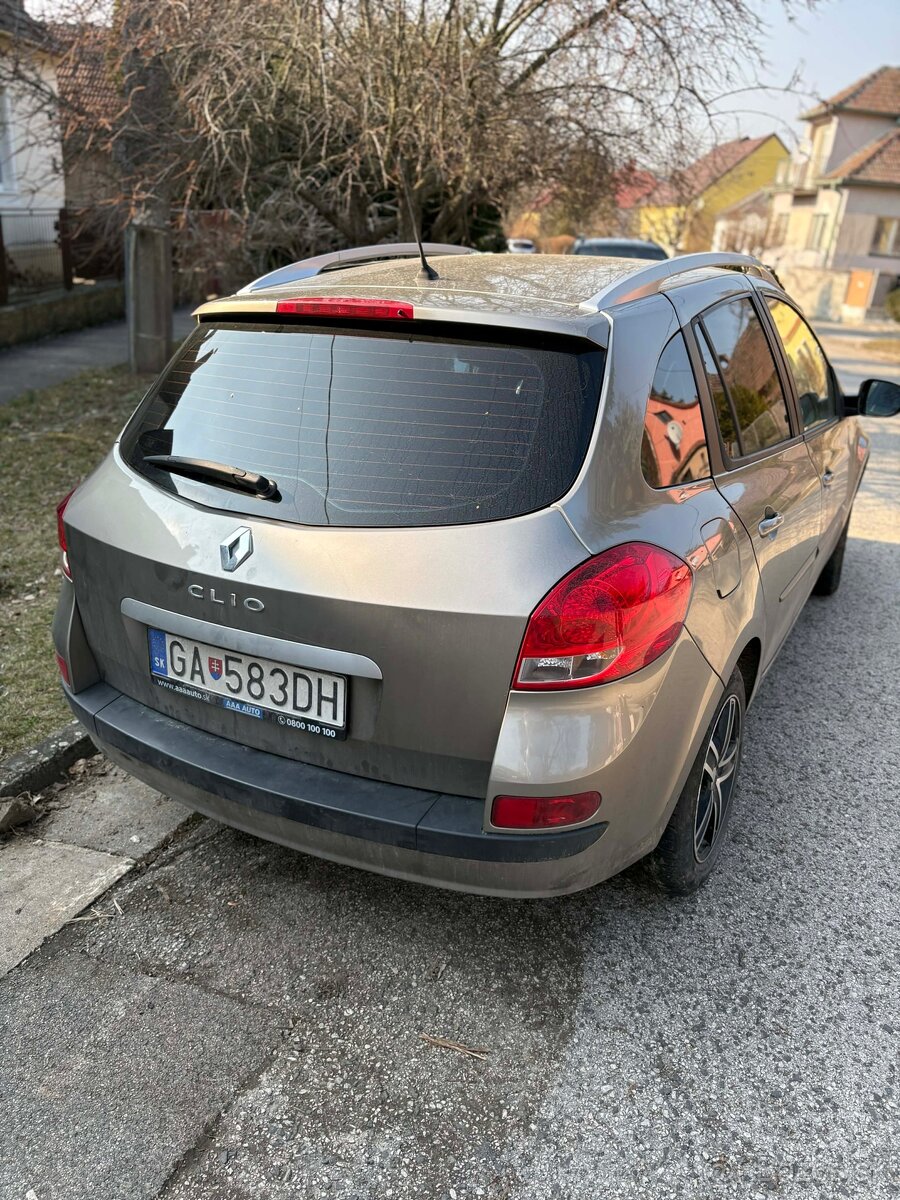 Renault Clio - 3