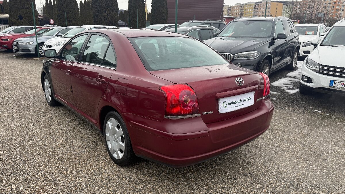 Toyota Avensis 1.6 - 3