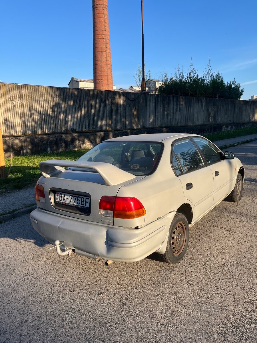 Honda Civic 1.4 OHEŇ - 3