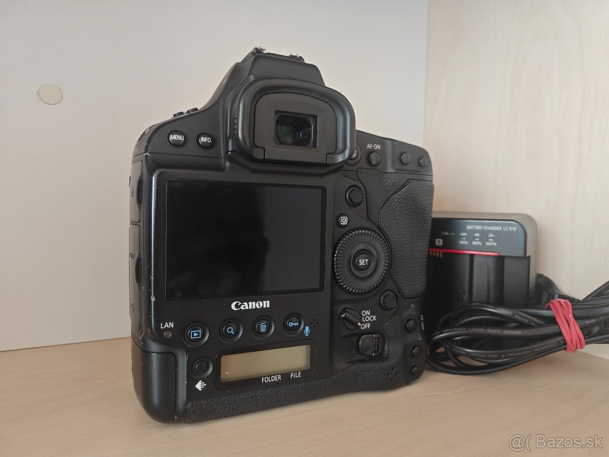 Canon EOS 1D X Mark II - Nová závěrka - 3