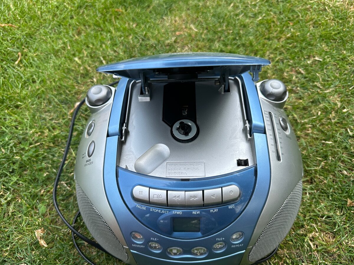 Radiomagnetofon Sanyo - 3