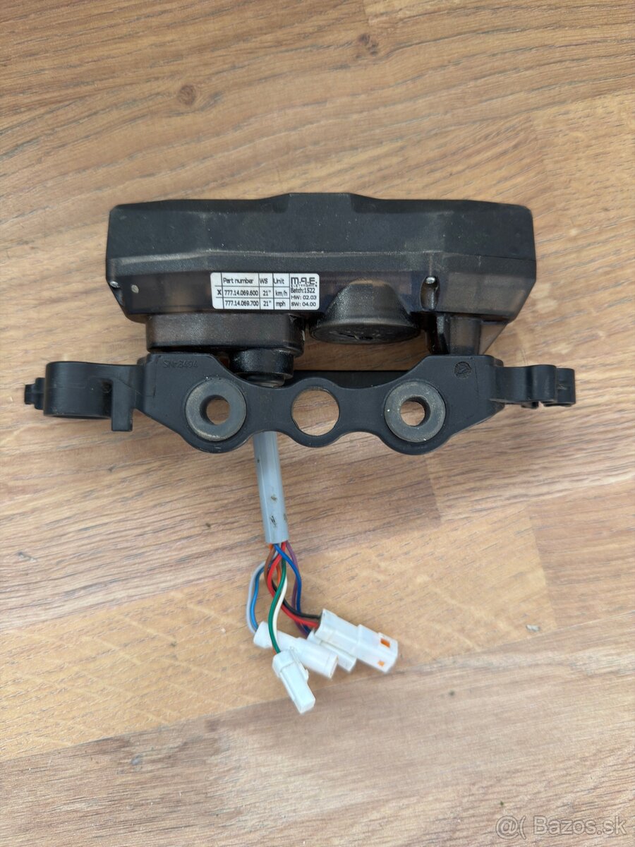 Ktm tachometer - 3