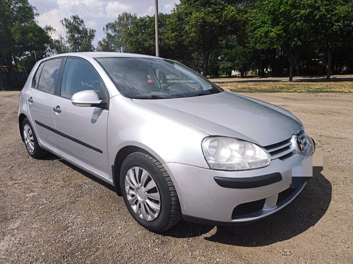 VW GOLF V 1.4 benzín 55 kw - 3