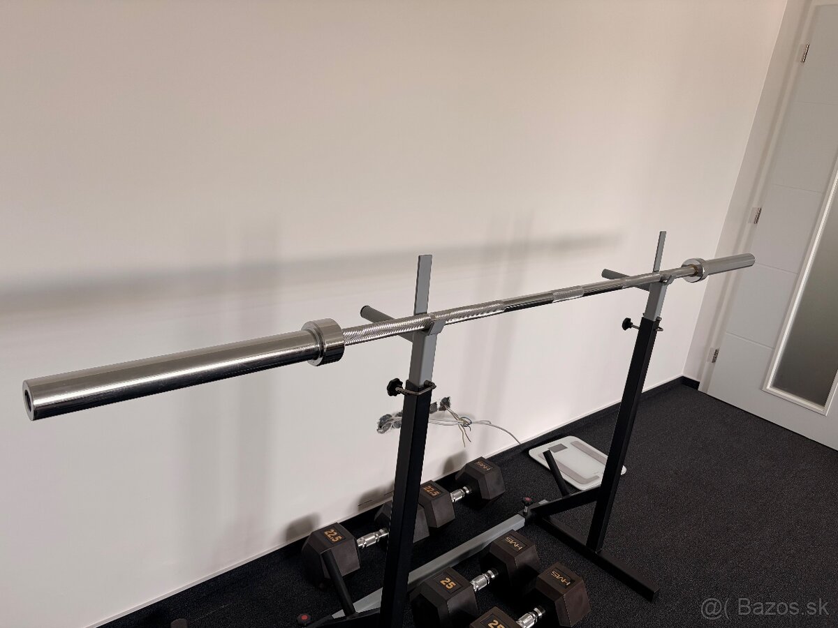 stojan na drepy - bench press - 3