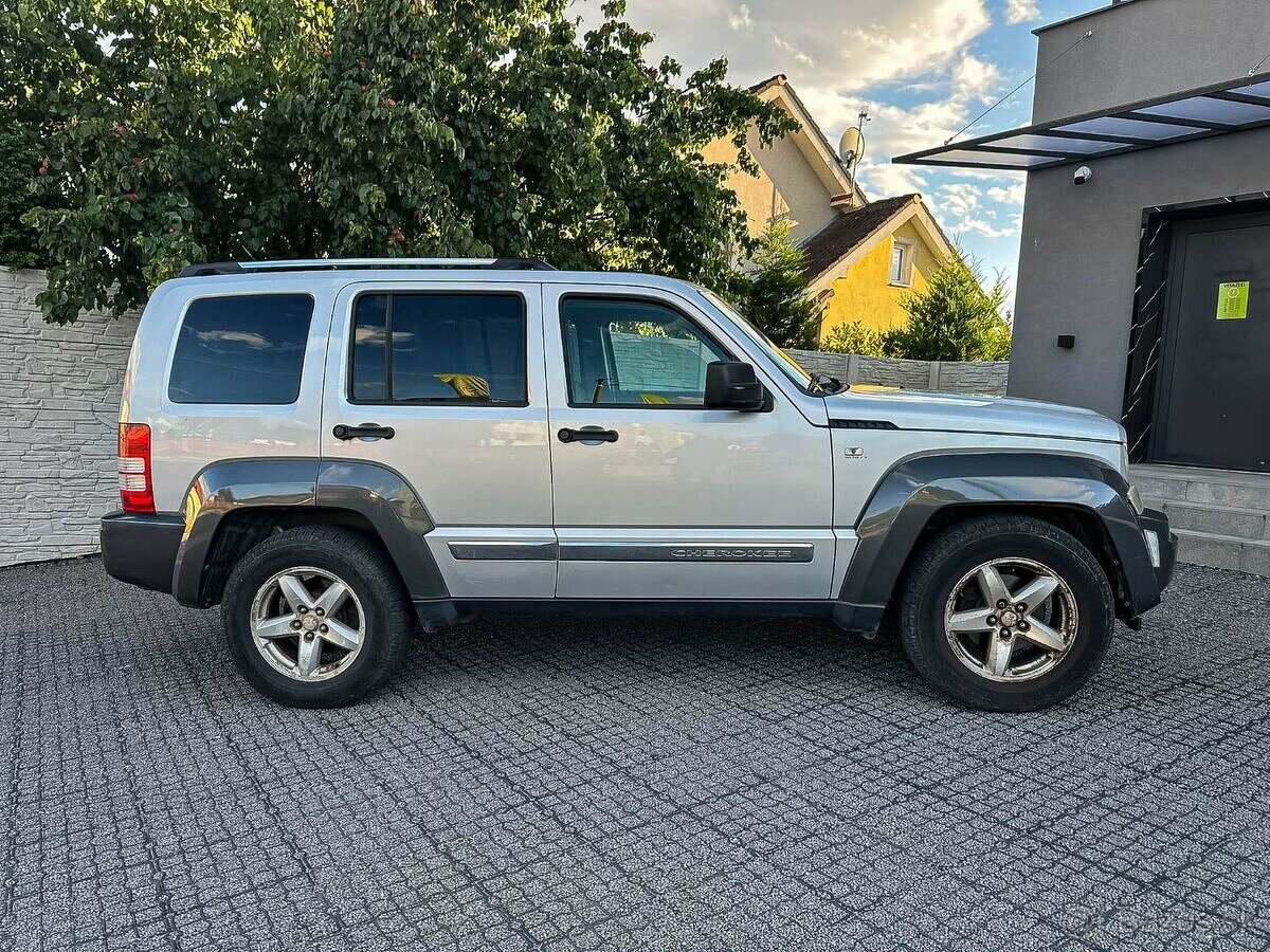 Jeep Cherokee 4x4, 2,8Crdi 130kW - 3
