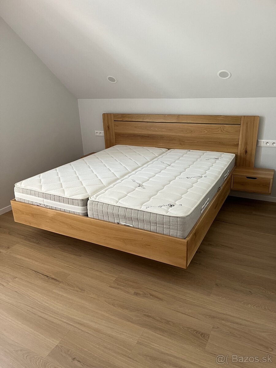 Dubová posteľ z masívu - úložný priestor, nočné stolíky - 3