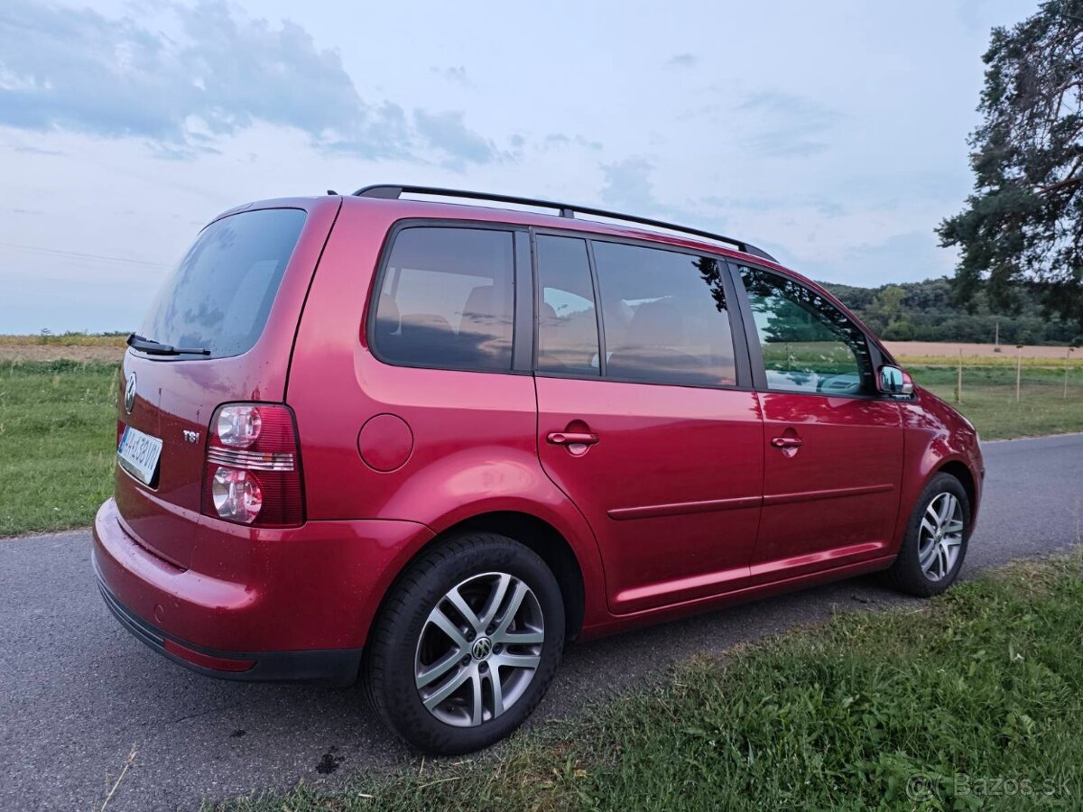 Volkswagen Touran 170 000 km, 2009, 1,4TSI benzín, 103kw - 3