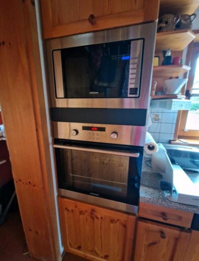 Velká kuchyně z masivu se spotřebiči, 5399 - 3