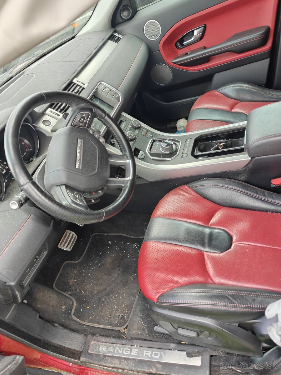 Range Rover Evoque 2,2 Havarovany - 3