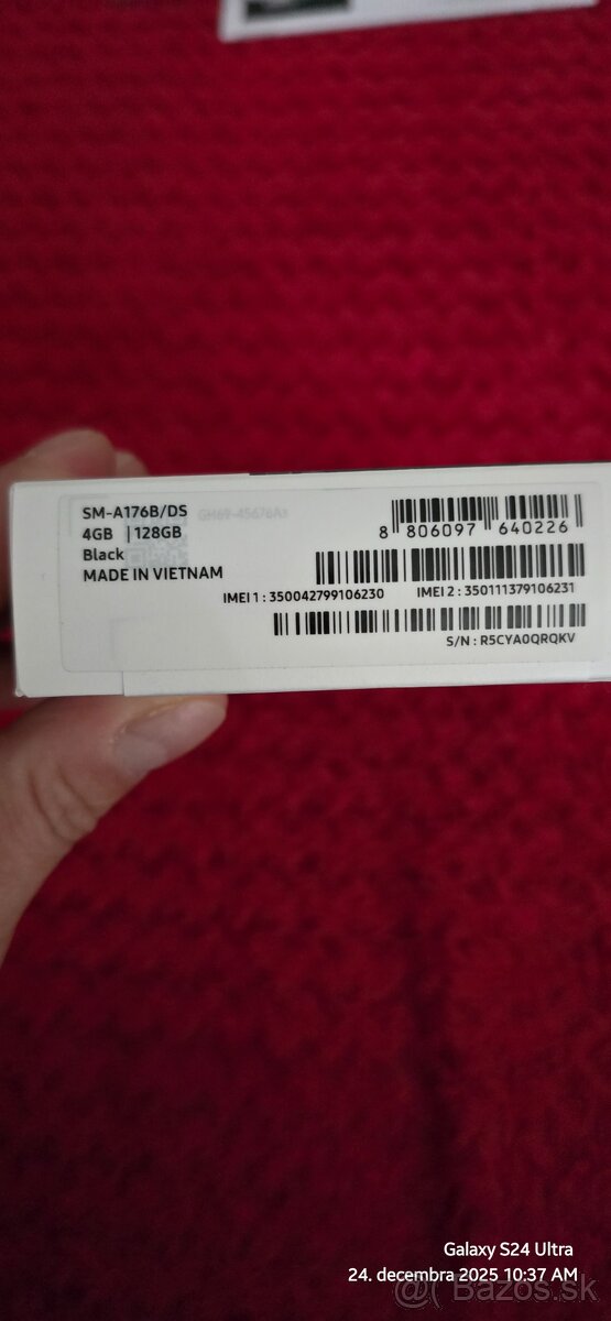 Predám nerozbalený Samsung A17 5G + karta 5€ - 3