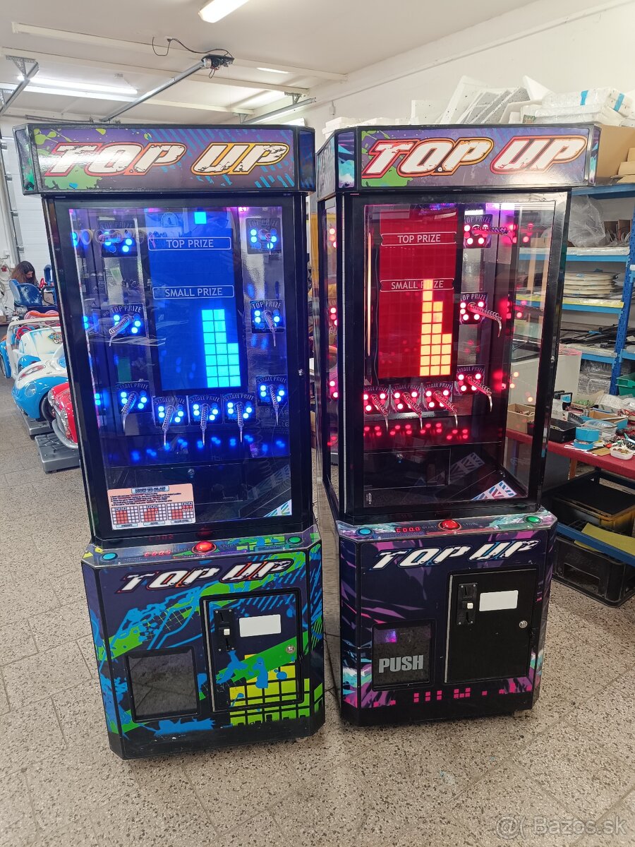 Zábavný automat s výhrami TOP UP - 3