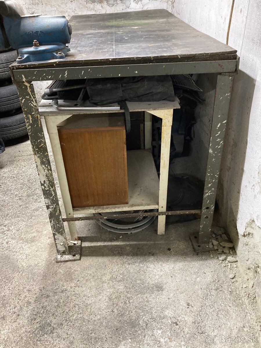 Pracovny stol ponk - 3