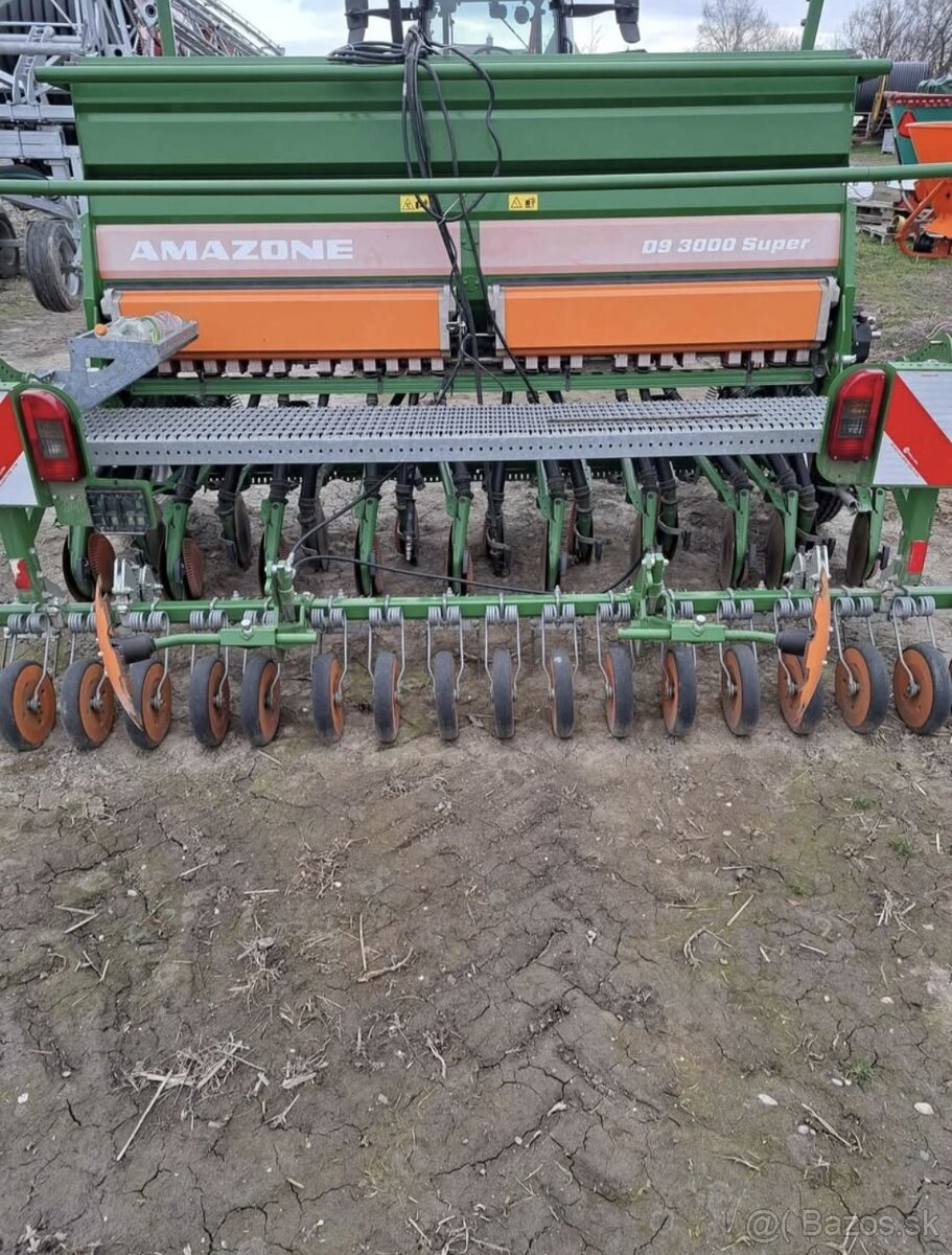 Sejačka Amazone D9 - 3