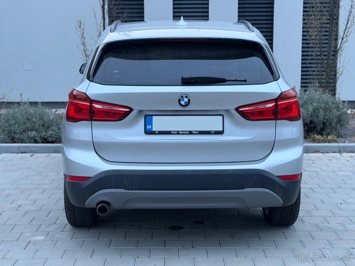 BMW X1 sDrive 18d A/T 2017 - 3
