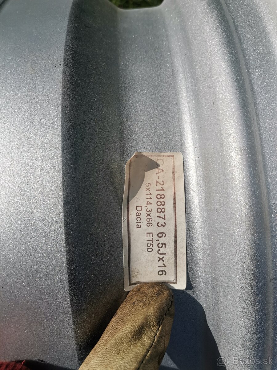 ORIGINÁL RENAULT DACIA DUSTER 35eur plechový disk ORIGINÁL R - 3