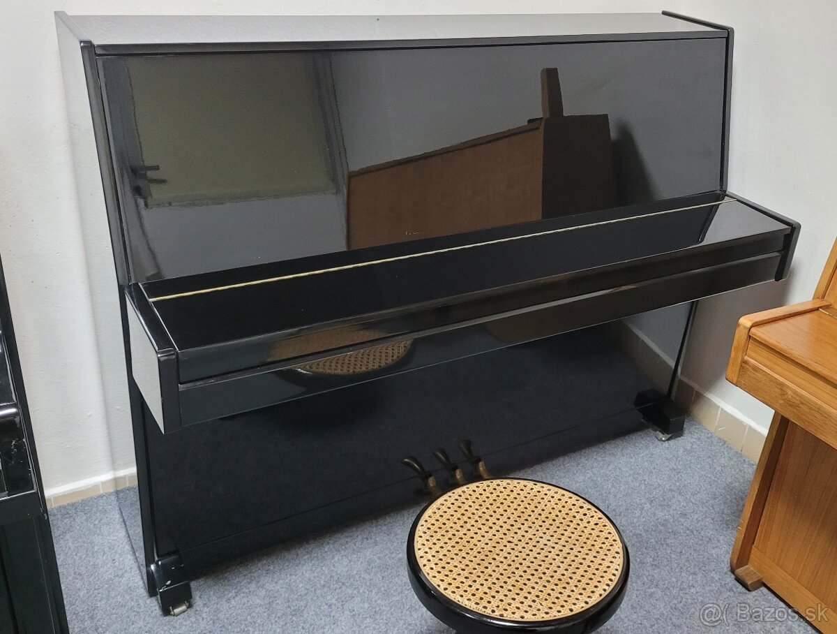 Klavír - pianino R. Steiner - 3