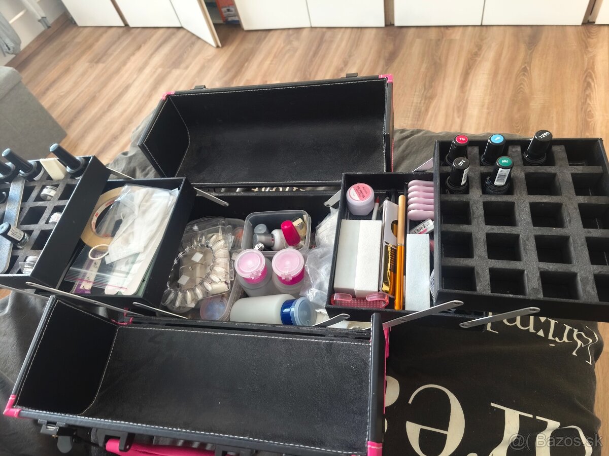 Kufrík na gélové nechty - 3