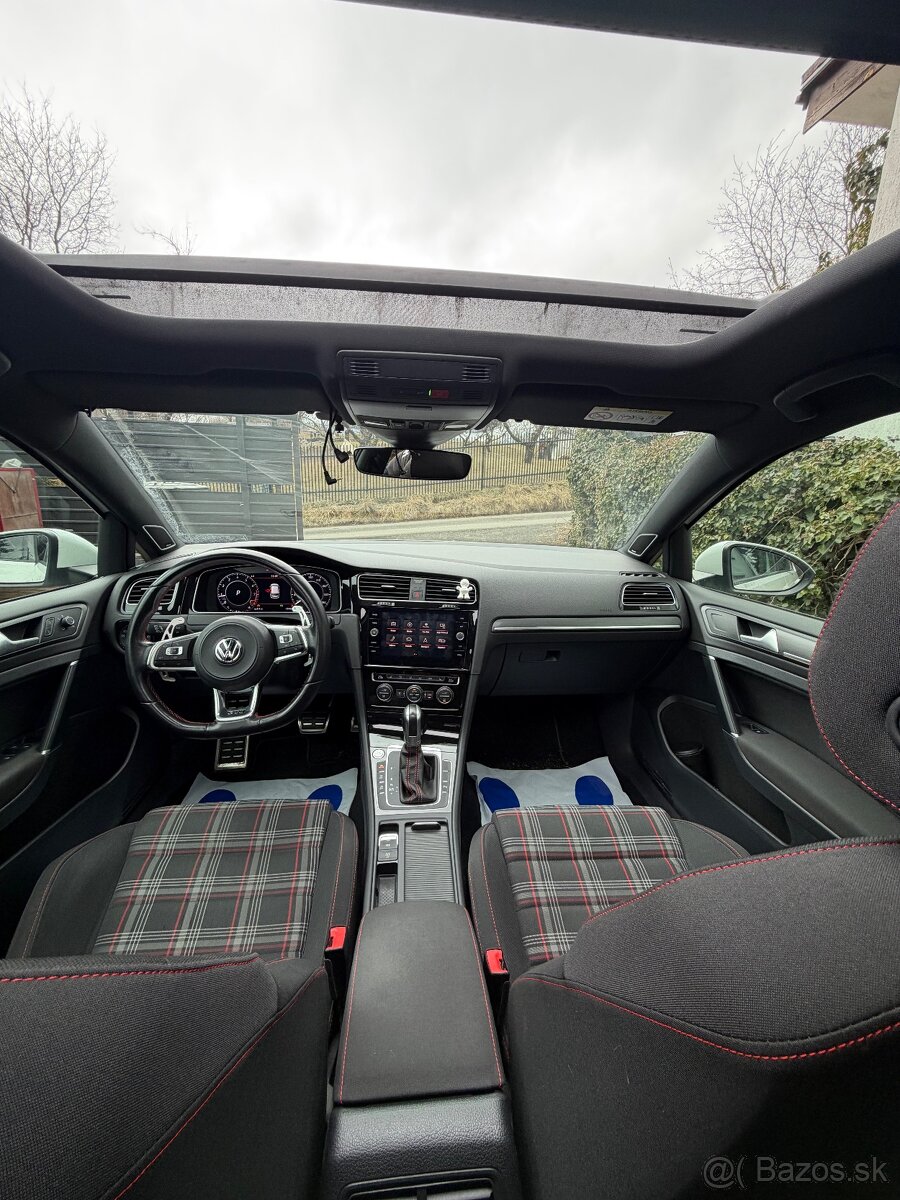 Volkswagen golf7.5 gti performance - 3