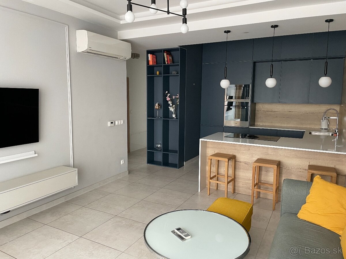 Nadštandardný 2i byt s parkovaním - 3
