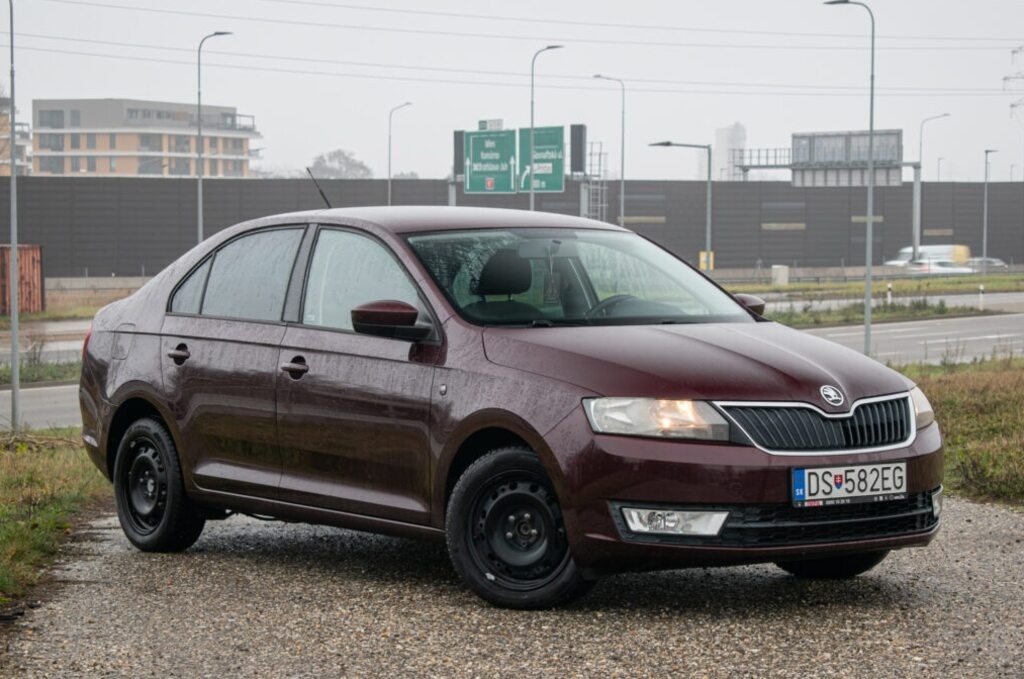 Škoda Rapid 1.2 TSI 77kw M6 - 3
