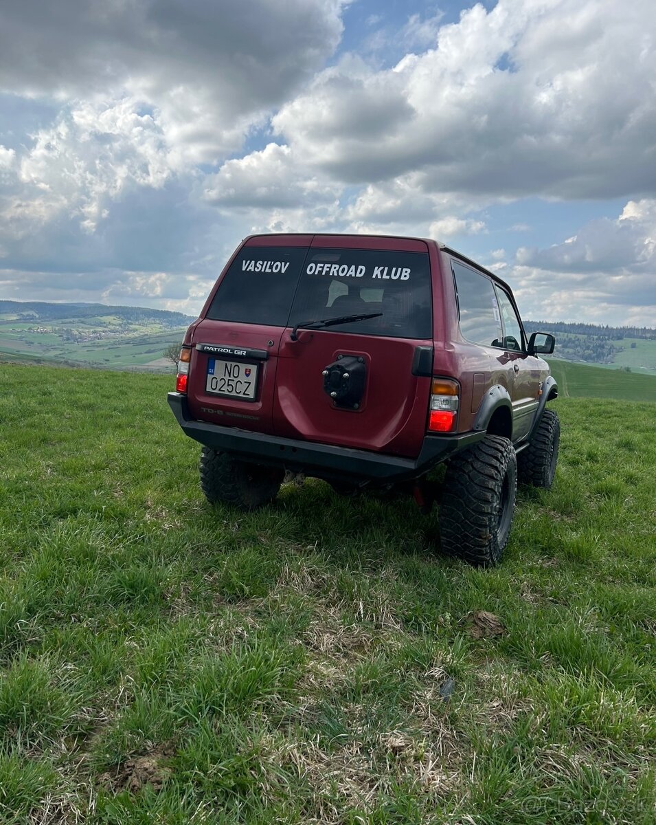 Predám Nissan Patrol y61