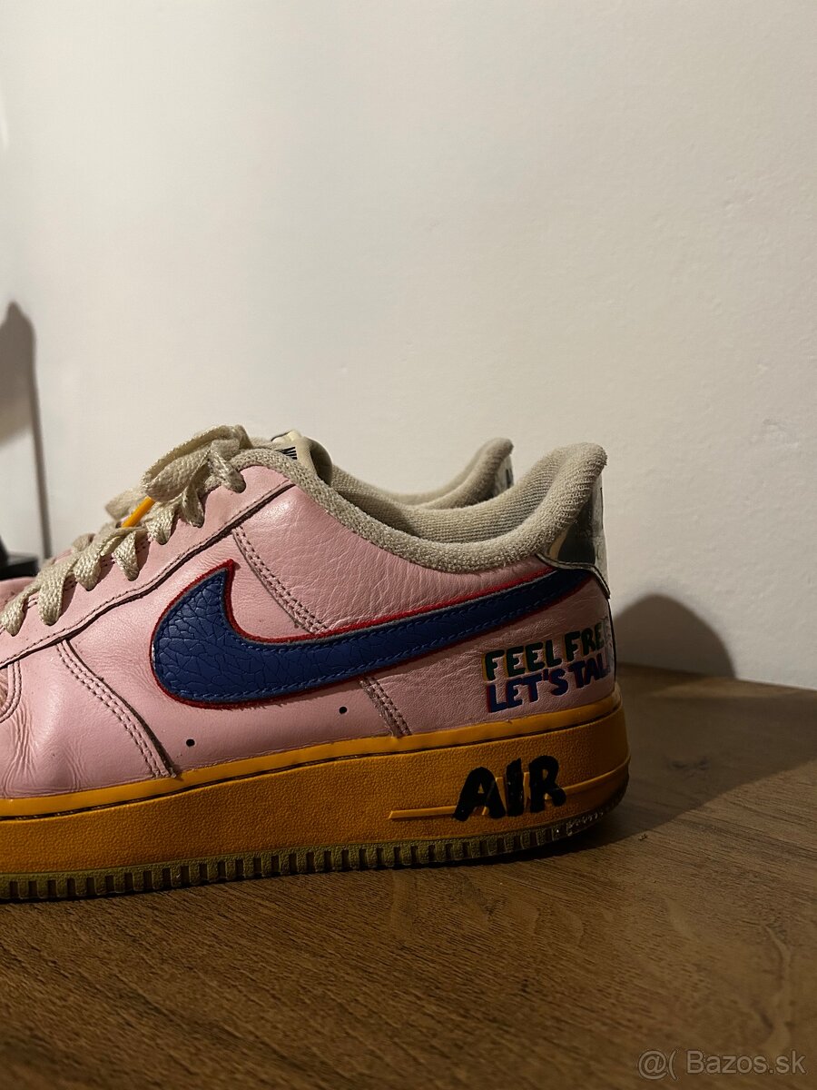 NIKE AIR FORCE 1 - 3