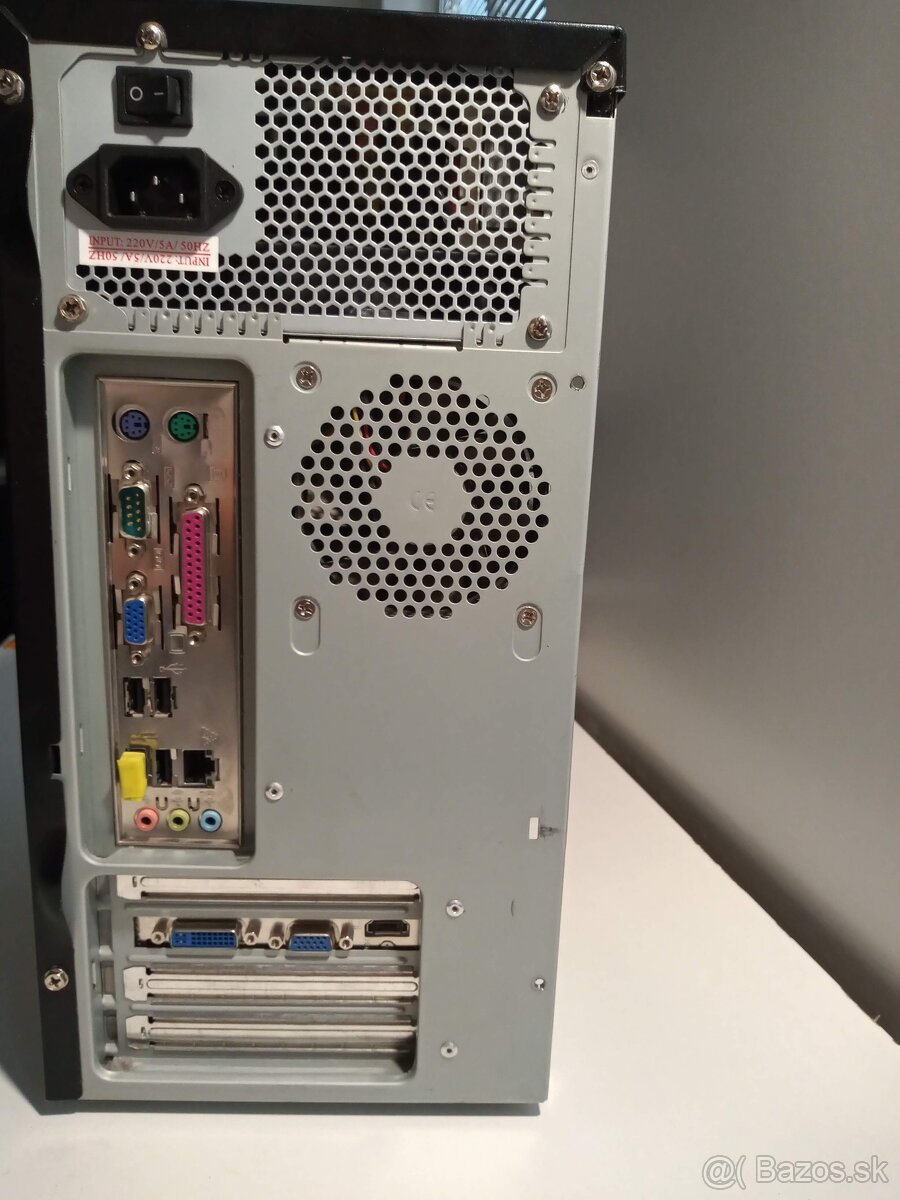 Starší školský/kancelársky PC - 3