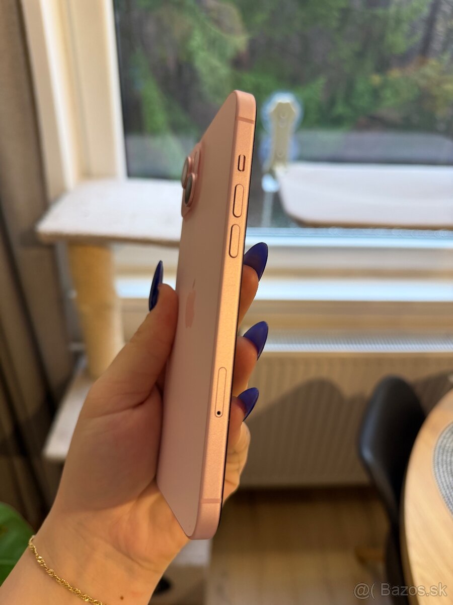 iPhone 15 Plus - 3