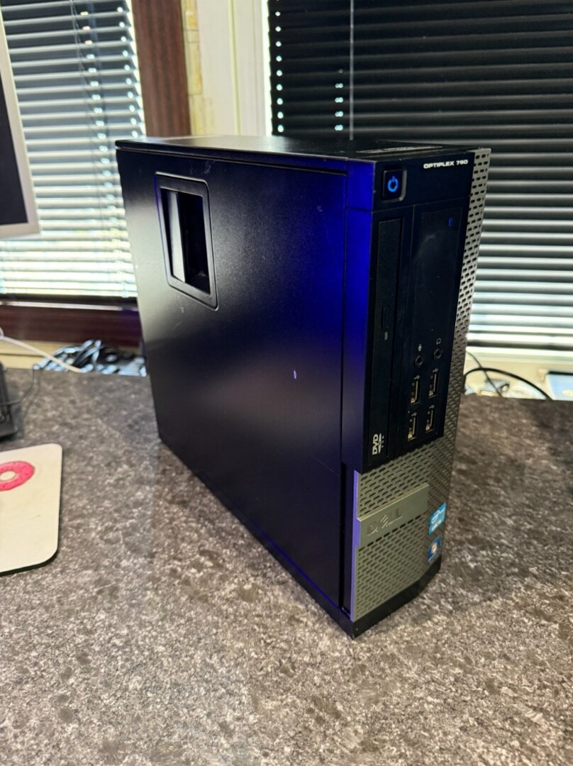 Počítač Dell OptiPlex 790 – i3-2120 / LINUX MX / 4GB / 250HD - 3