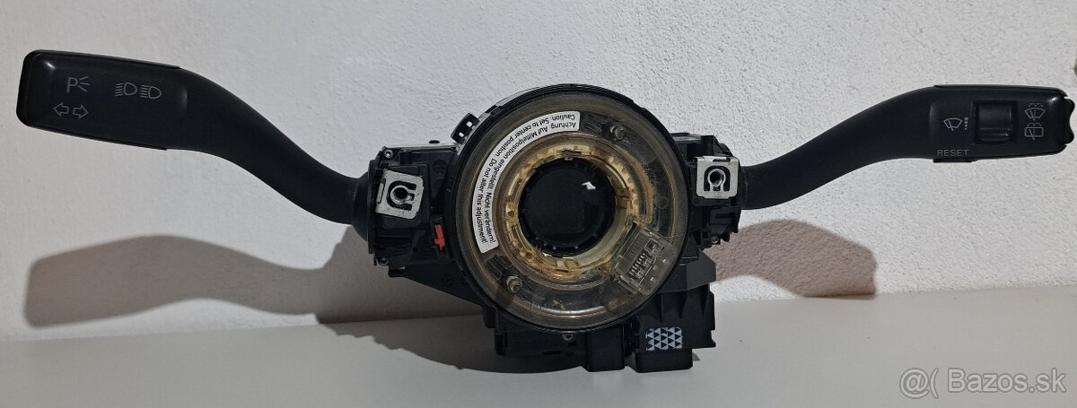 Predam podvolantovy kruzok,packy,na audi a3 8P - 3