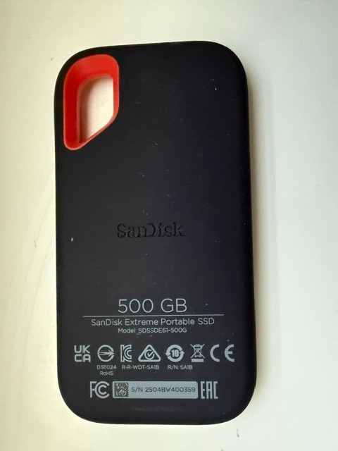 SSD Disk SanDisk Extreme Portable 500GB - 3