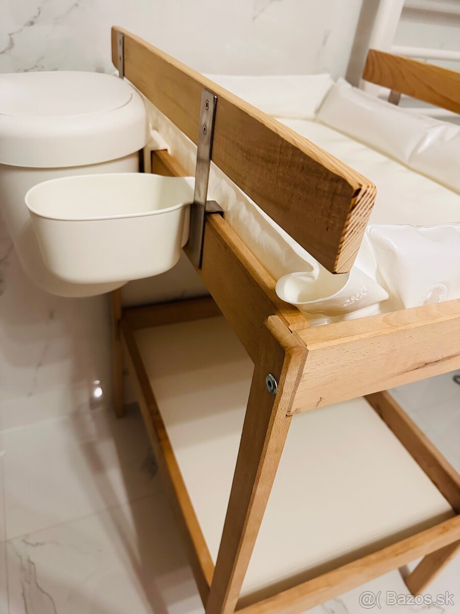 Prebaľovací pult s príslušenstvom - 3