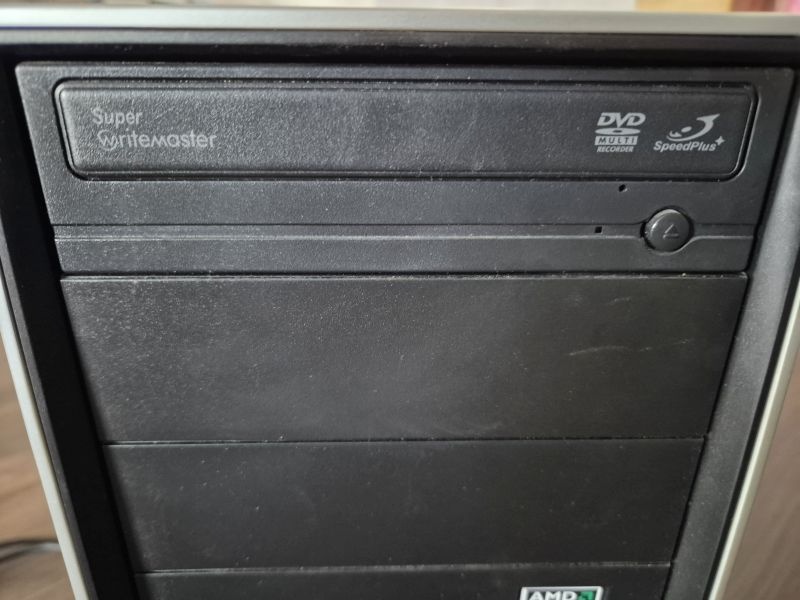 Počítač s AMD Athlon RAID - 3