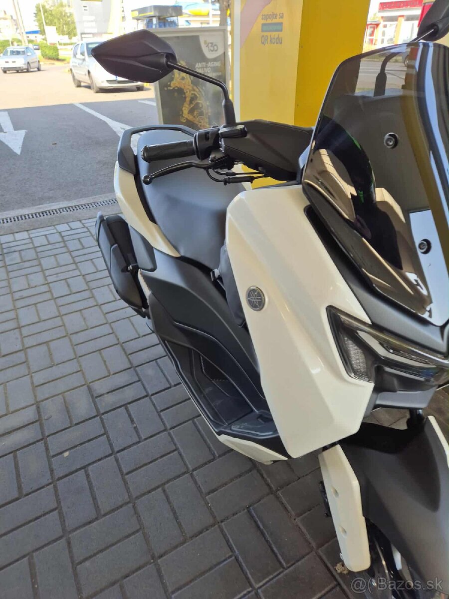 Yamaha Nmax 125cm³ - 3