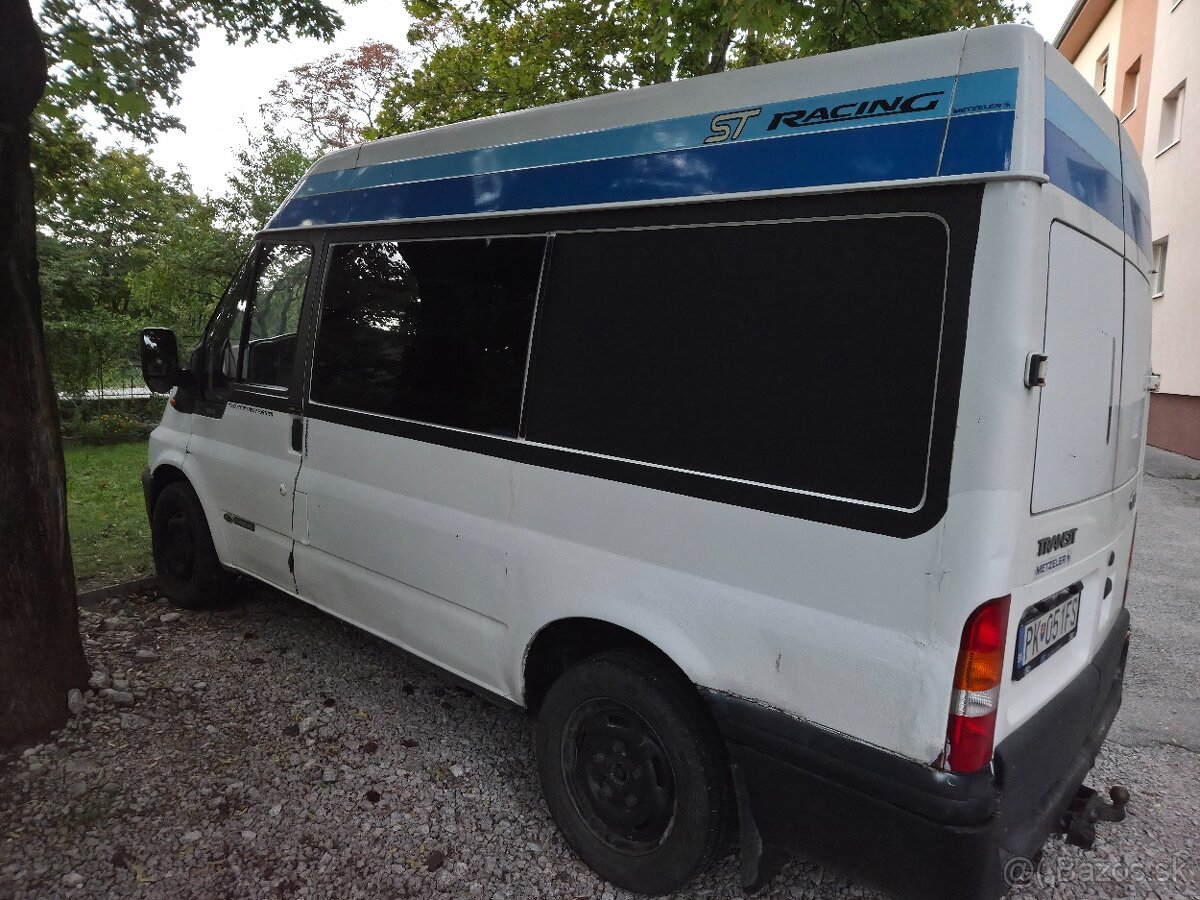 Predam Ford transit - 3