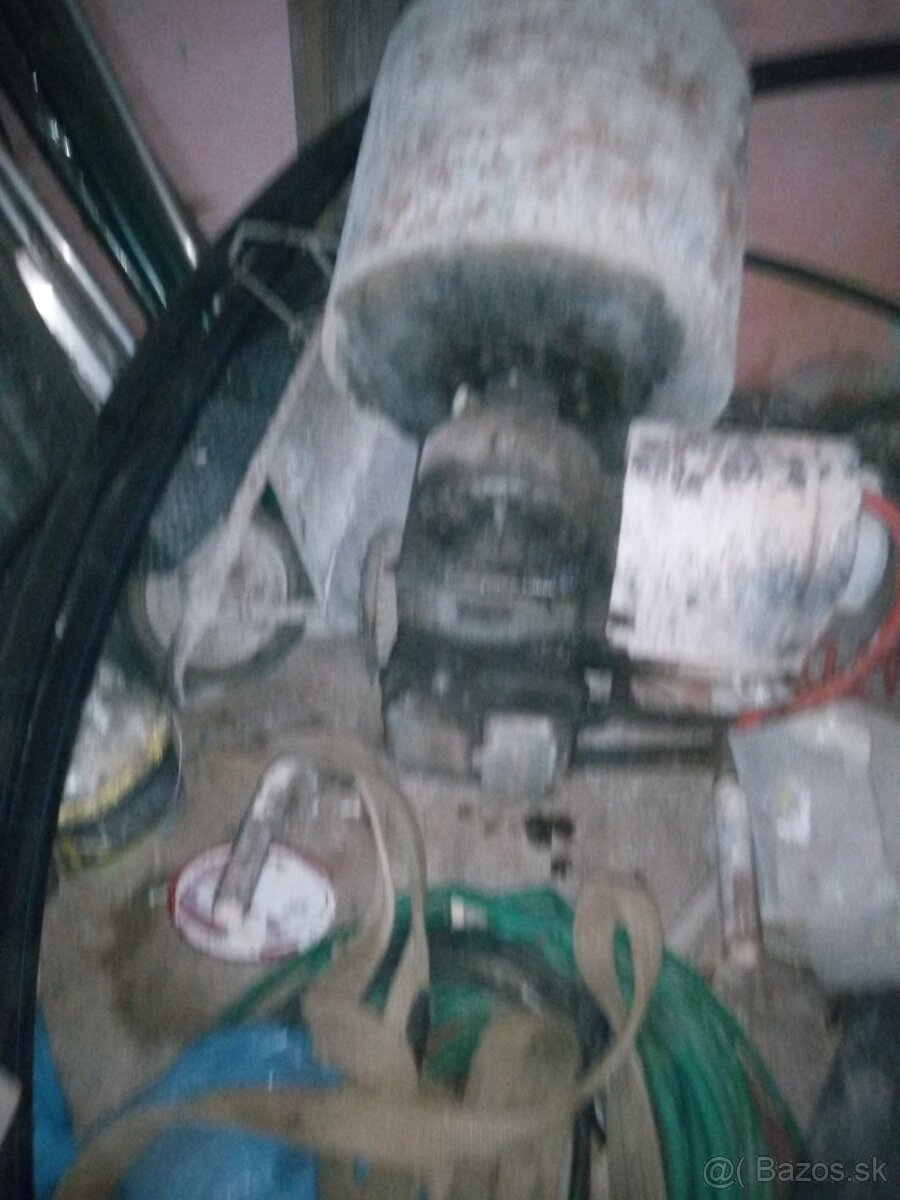 miesacka na 2furiky - 3