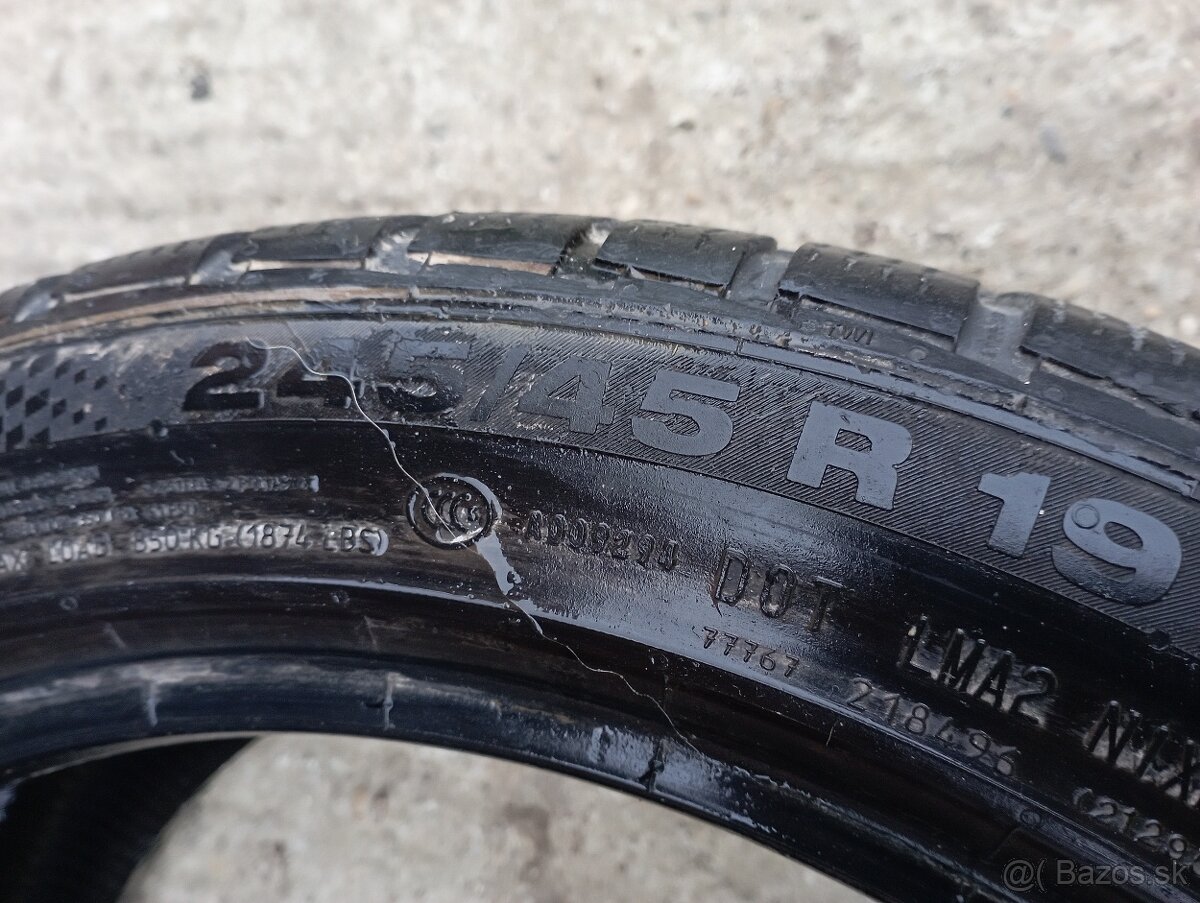 Continental 245/45R19 TS810S - 3