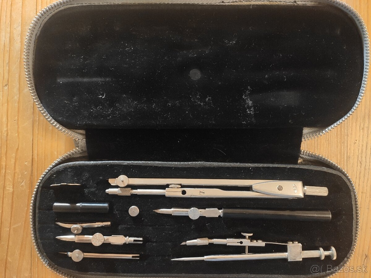 Predam logaritmicke pravitko a rysovacie supravy - 3