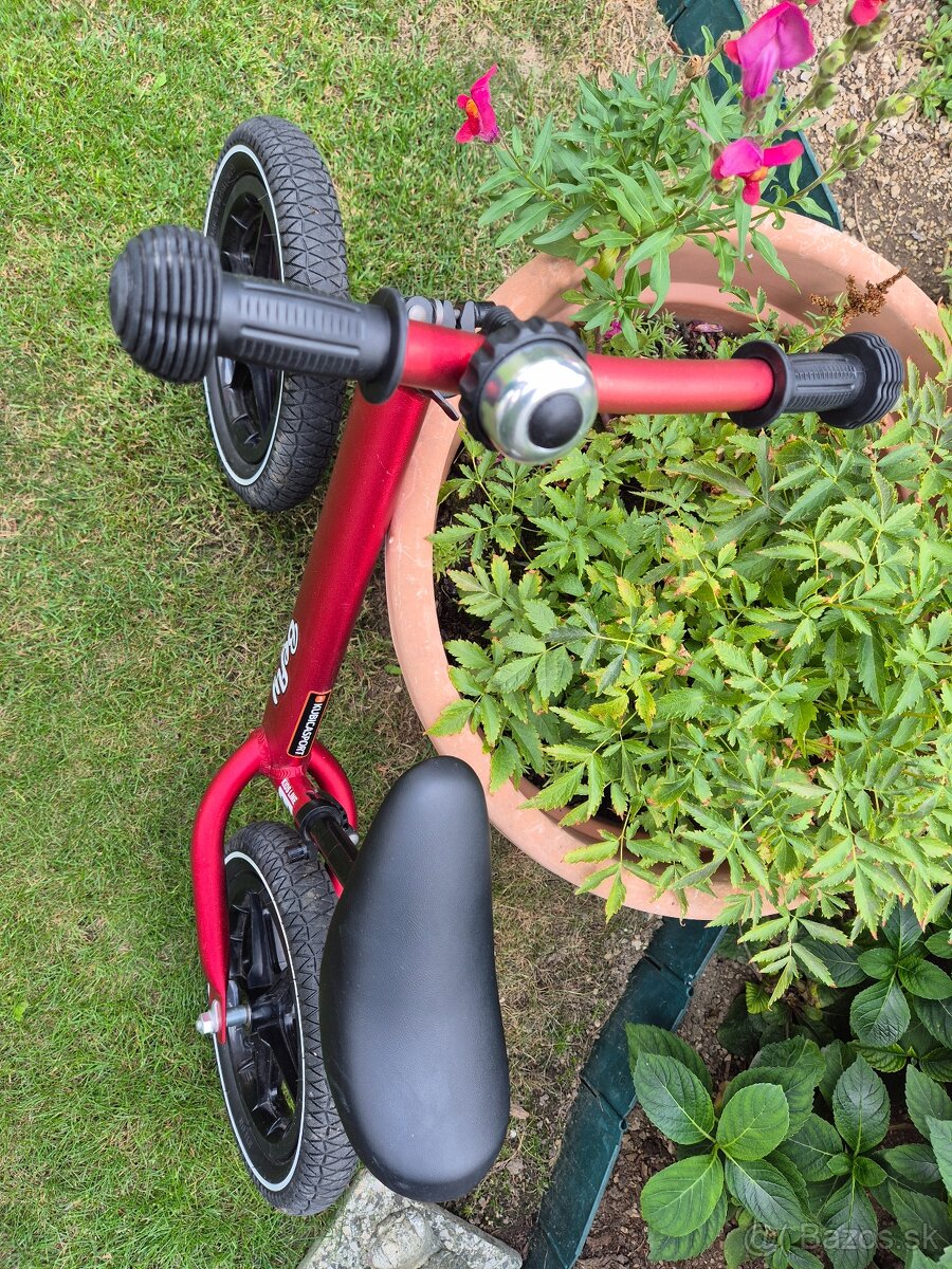 Červené odrážadlo Befly - 3