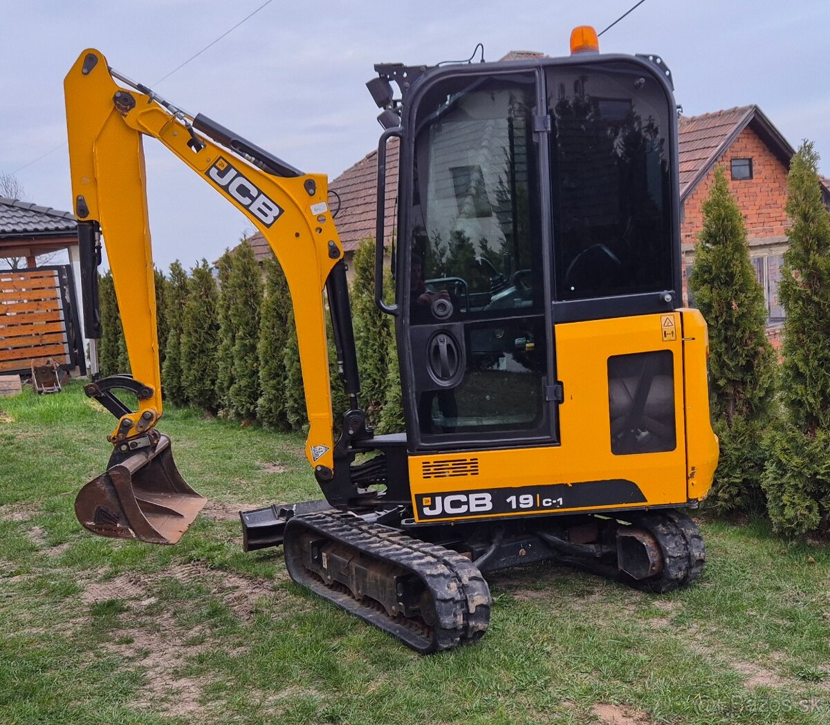 Jcb 19 c-1 r2019 - 3