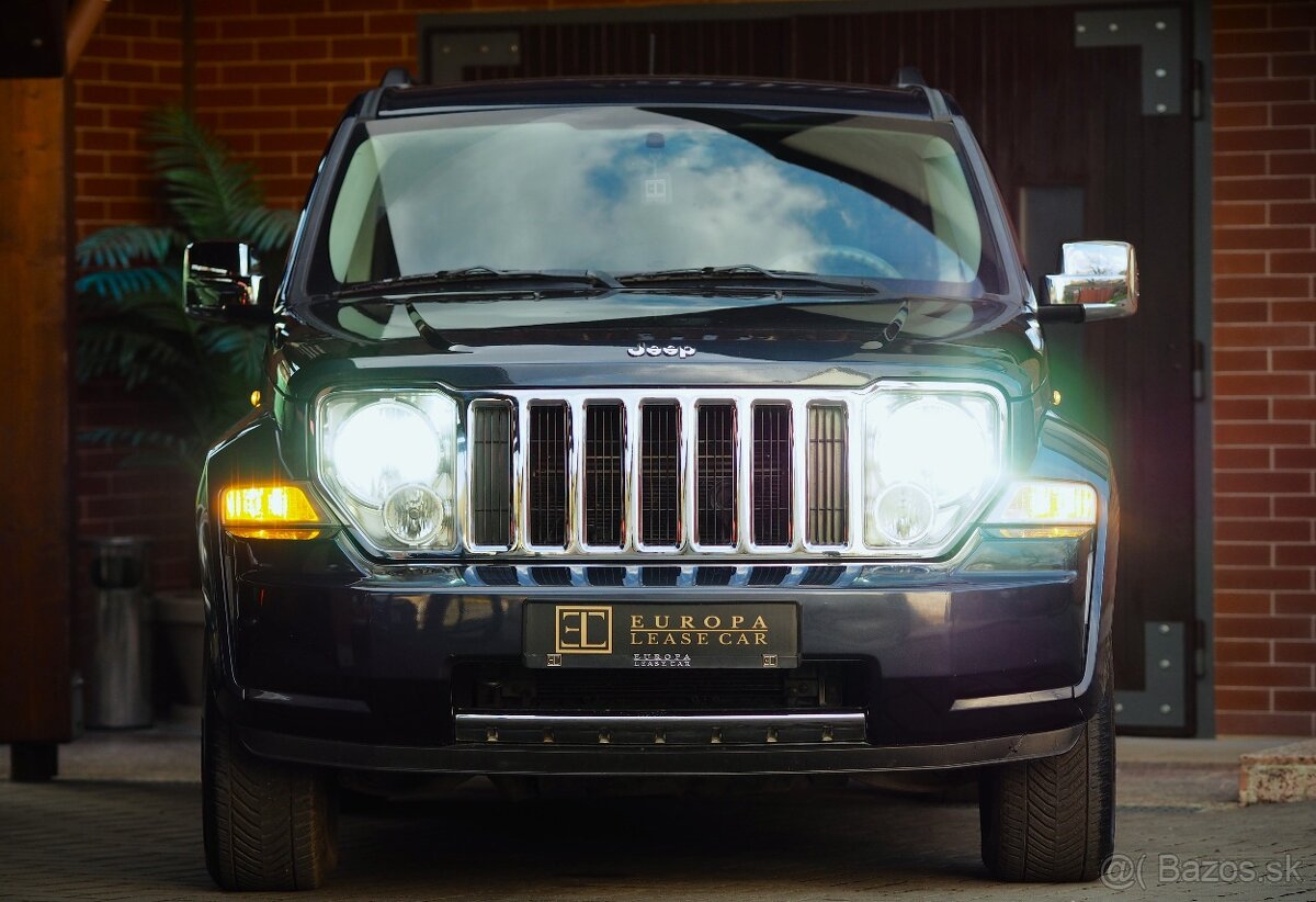 Jeep Cherokee 2.8CRD 130kW, LIMITED, M6, 4x4, MANUÁL
