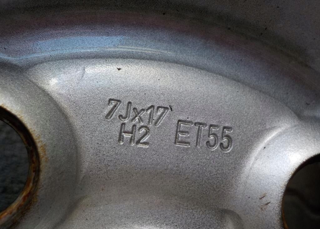 Rezervne koleso VW T5,T6 17'' - 3