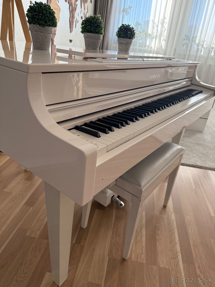 Predám digitálny klavír YAMAHA CLP-665GPWH - 3